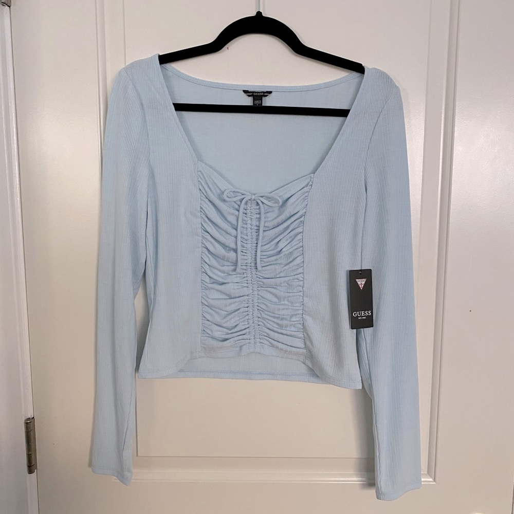 NWT Guess Ruched Top - Picture 3 of 3
